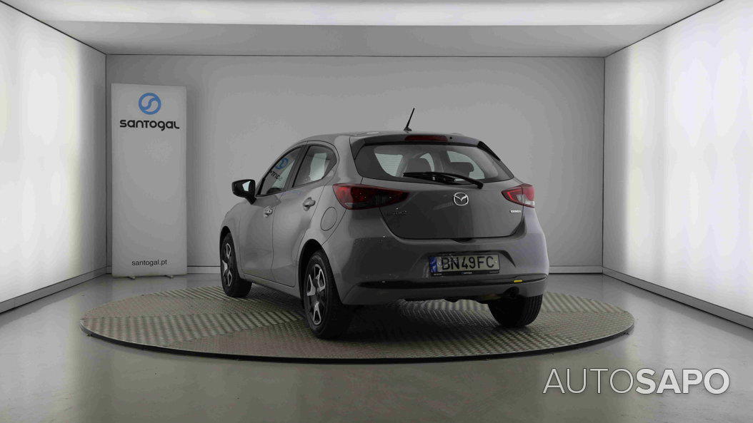 Mazda 2 de 2024