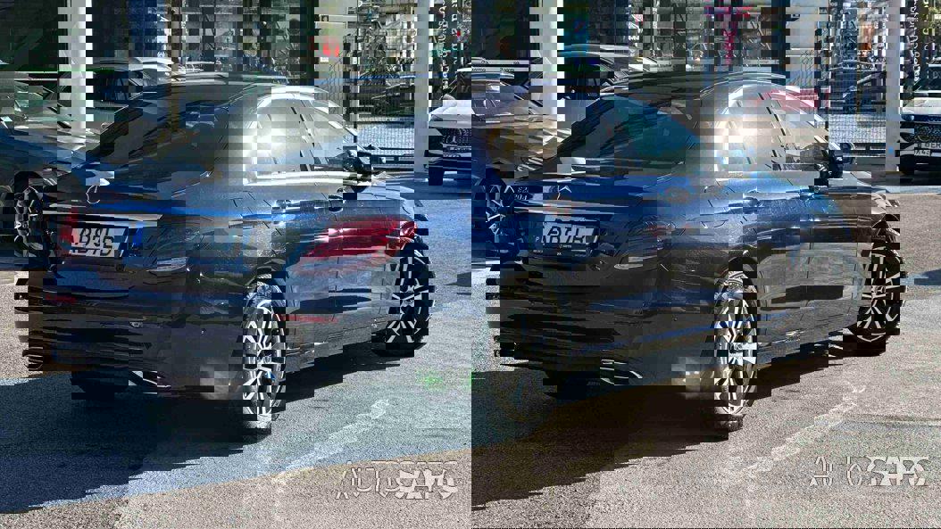 Mercedes-Benz Classe E E 220 D Avantgarde de 2020