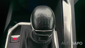 Peugeot 3008 1.2 PureTech Active Pack de 2024