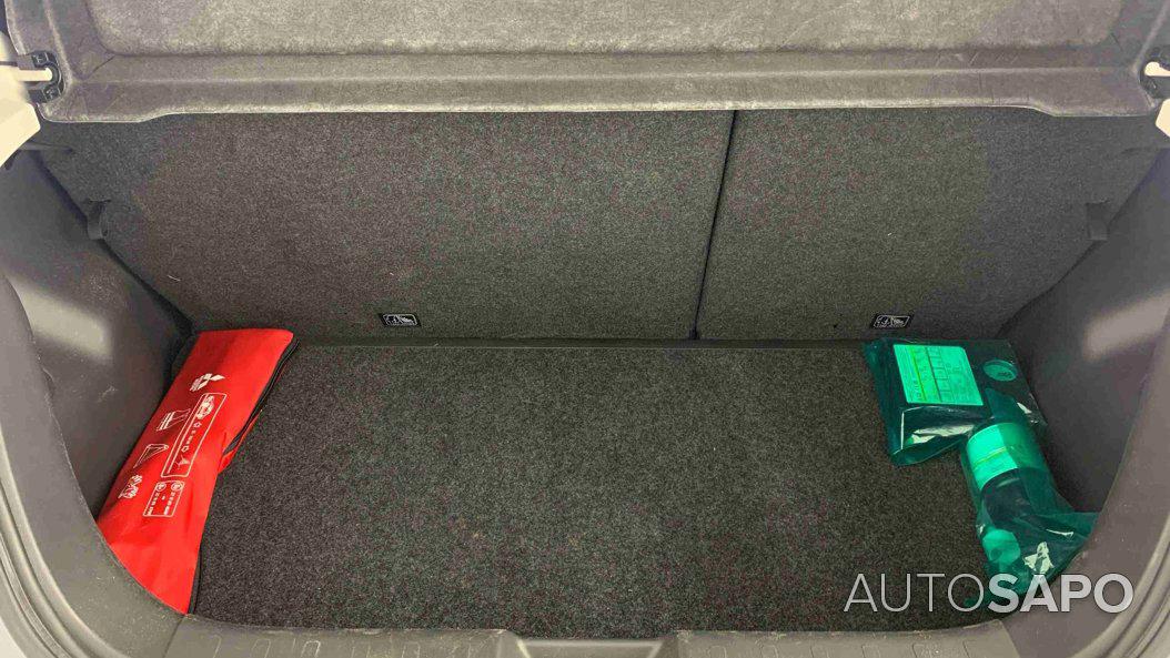 Mitsubishi Space Star de 2024