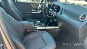 Mercedes-Benz 250 de 2024