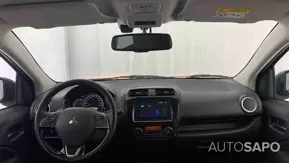 Mitsubishi Space Star de 2024