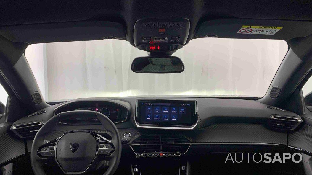 Peugeot e-2008 Allure de 2024