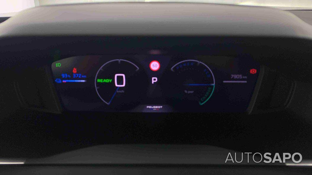 Peugeot e-2008 Allure de 2024