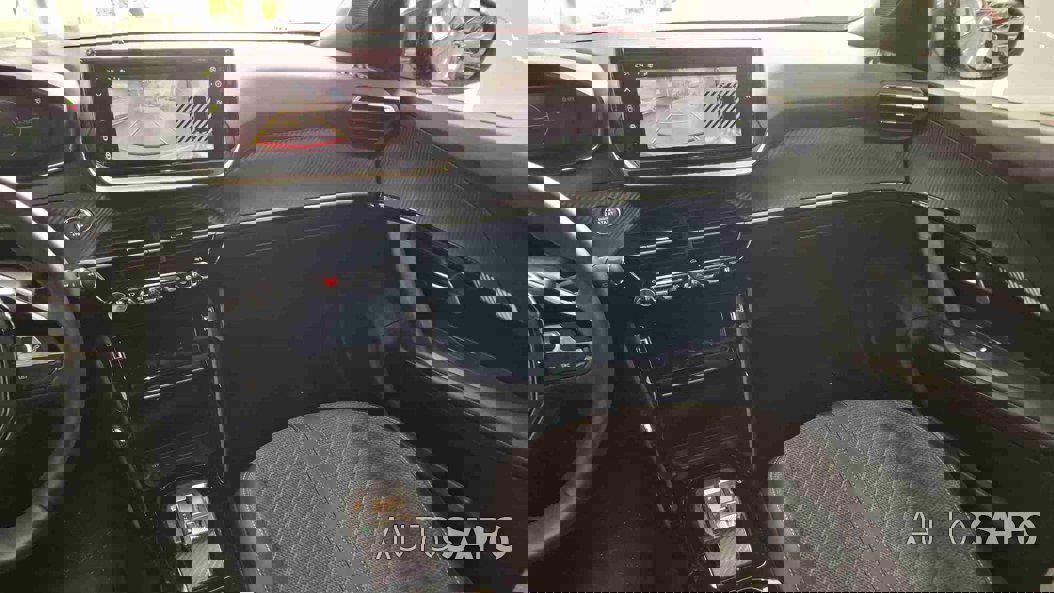 Peugeot e-2008 Allure de 2024