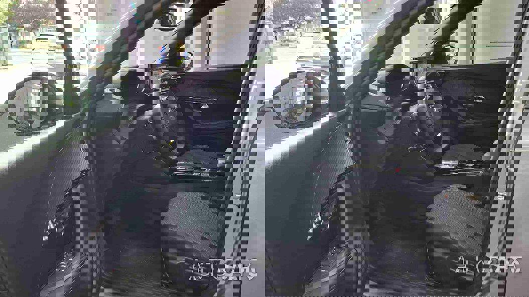 Peugeot e-2008 Allure de 2024