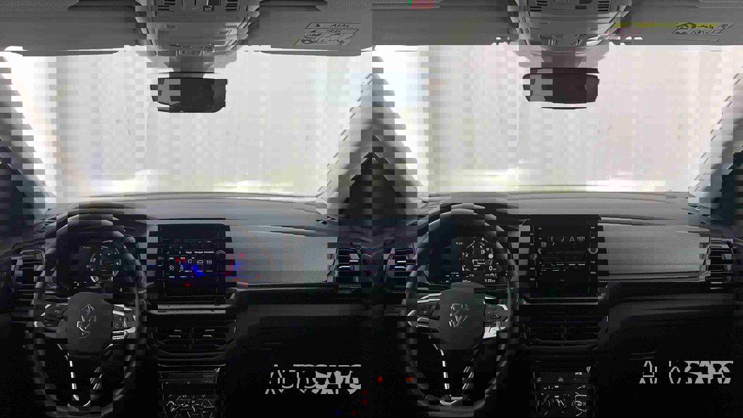 Volkswagen T-Cross 1.0 TSI de 2024