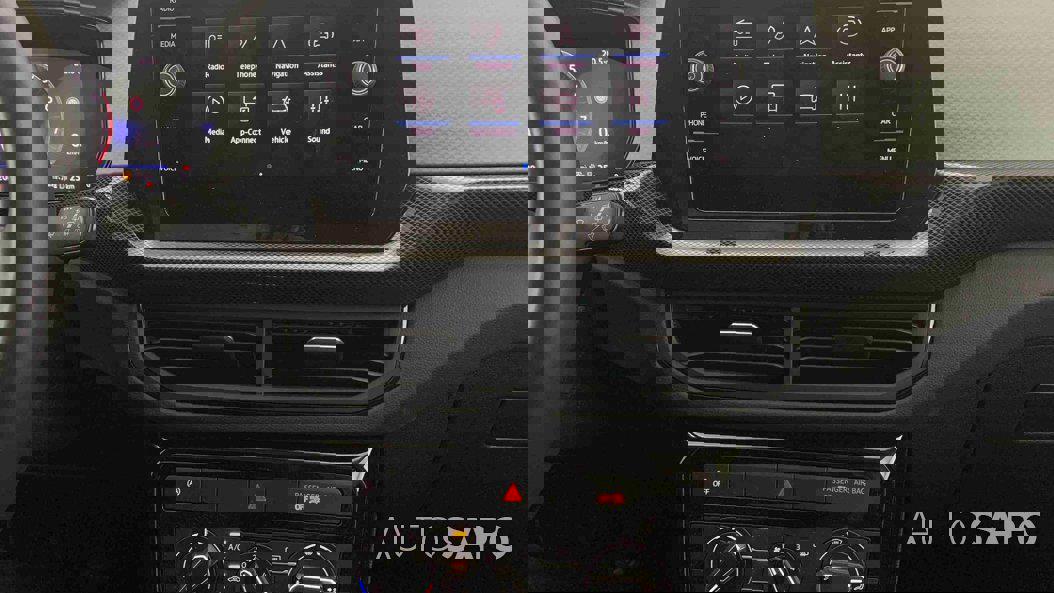 Volkswagen T-Cross 1.0 TSI de 2024