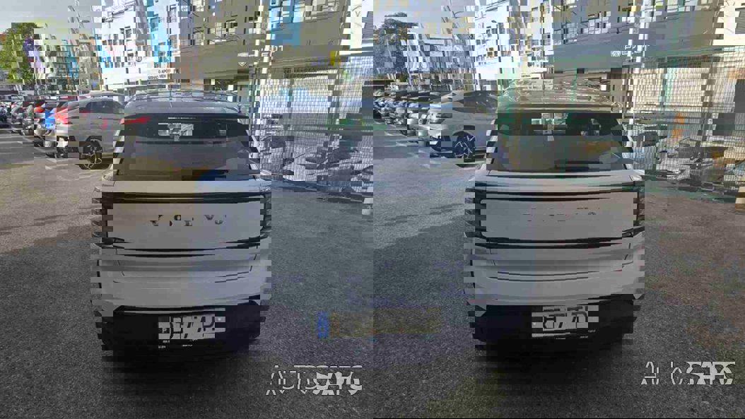 Volvo EX30 Plus de 2024