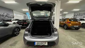 Peugeot 208 1.2 PureTech Style de 2025