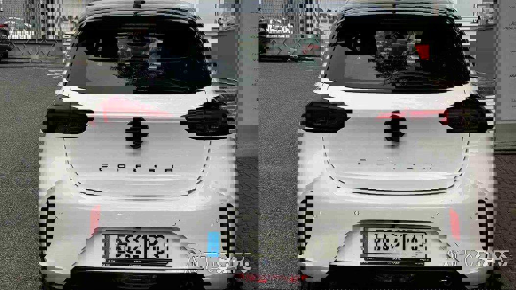 Opel Corsa 1.2 de 2025