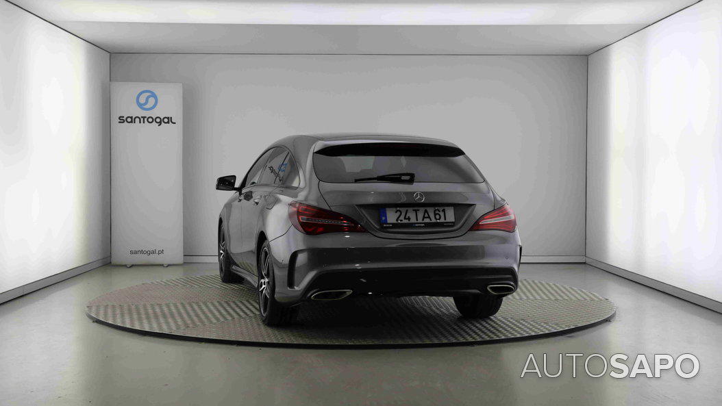 Mercedes-Benz Classe CLA 180 d AMG Line de 2017