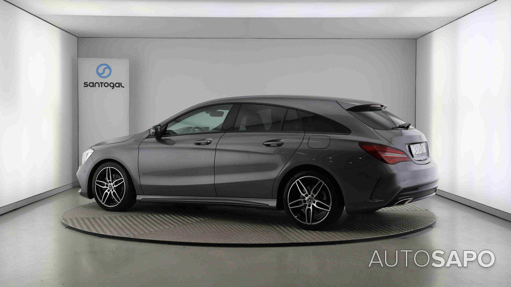 Mercedes-Benz Classe CLA 180 d AMG Line de 2017