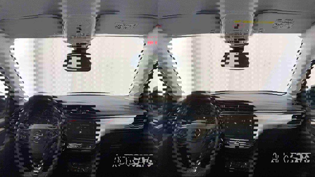 Opel Corsa 1.2 de 2024