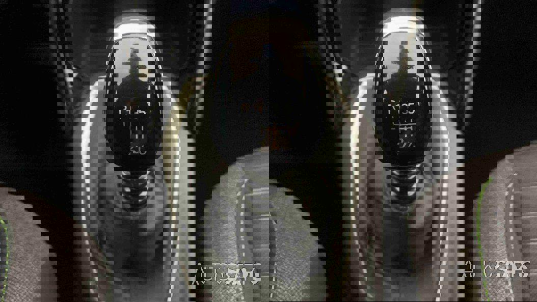 Peugeot 2008 1.2 PureTech Active de 2024