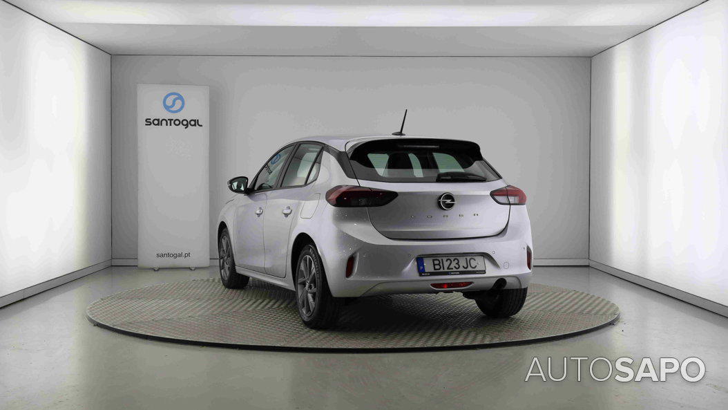 Opel Corsa 1.2 de 2024