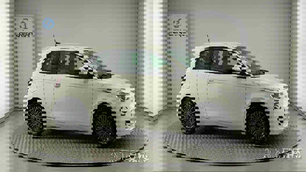 Fiat 500e 3+1 42 KWH de 2022