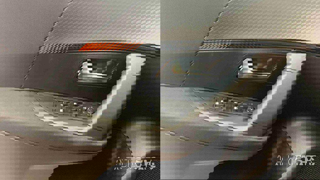 Peugeot 2008 1.2 PureTech Active Pack de 2021