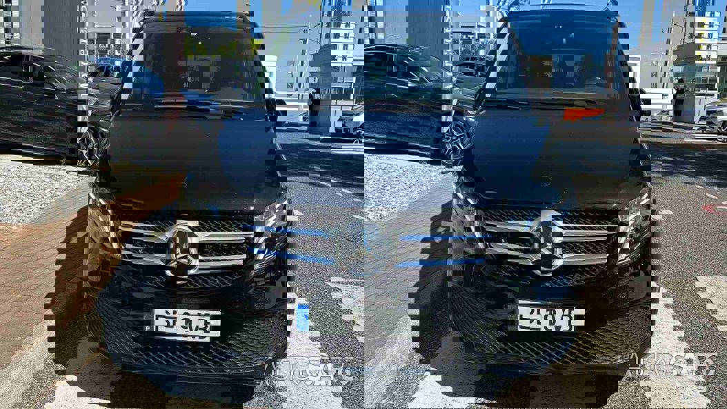 Mercedes-Benz Classe V 250 d Longo Avantgarde de 2023
