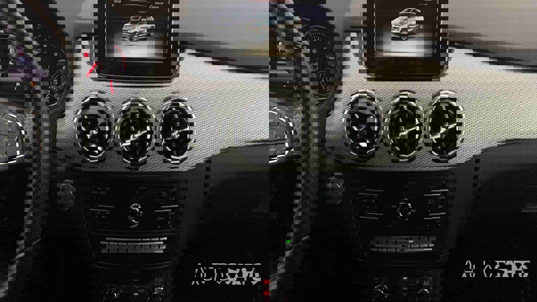 Mercedes-Benz Classe B 180 d Urban de 2017