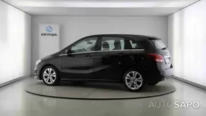 Mercedes-Benz Classe B 180 d Urban de 2017