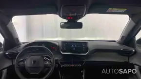 Peugeot 2008 1.2 PureTech Style de 2025