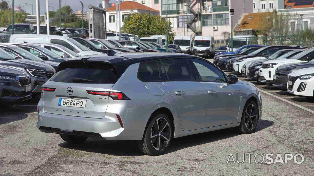 Opel Astra de 2025