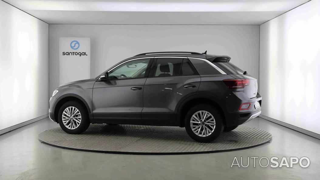 Volkswagen T-Roc 1.0 TSI de 2024