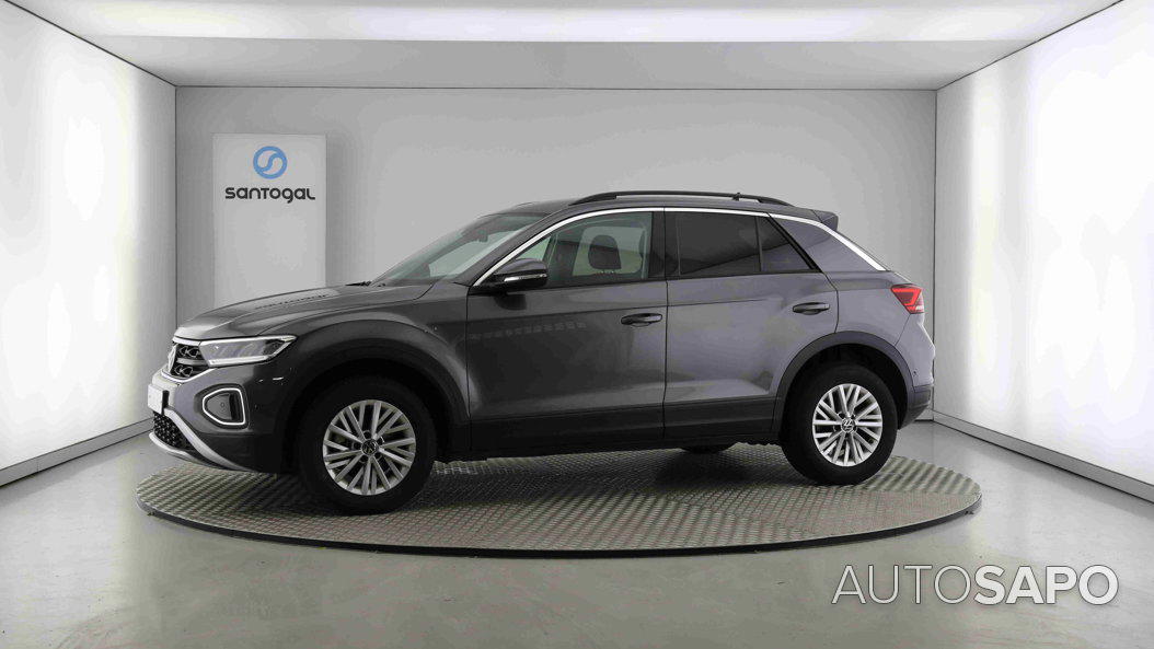 Volkswagen T-Roc 1.0 TSI de 2024