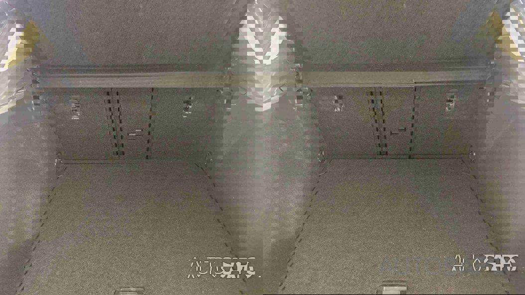 Volkswagen T-Roc 1.0 TSI de 2024