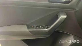 Volkswagen T-Roc 1.0 TSI de 2024