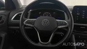 Volkswagen T-Roc 1.0 TSI de 2024