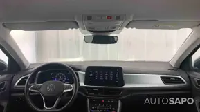 Volkswagen T-Roc 1.0 TSI de 2024