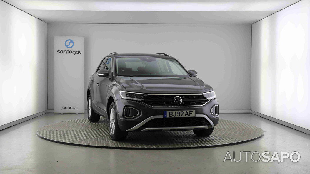 Volkswagen T-Roc 1.0 TSI de 2024