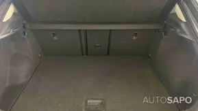 Volkswagen T-Roc 1.0 TSI de 2024