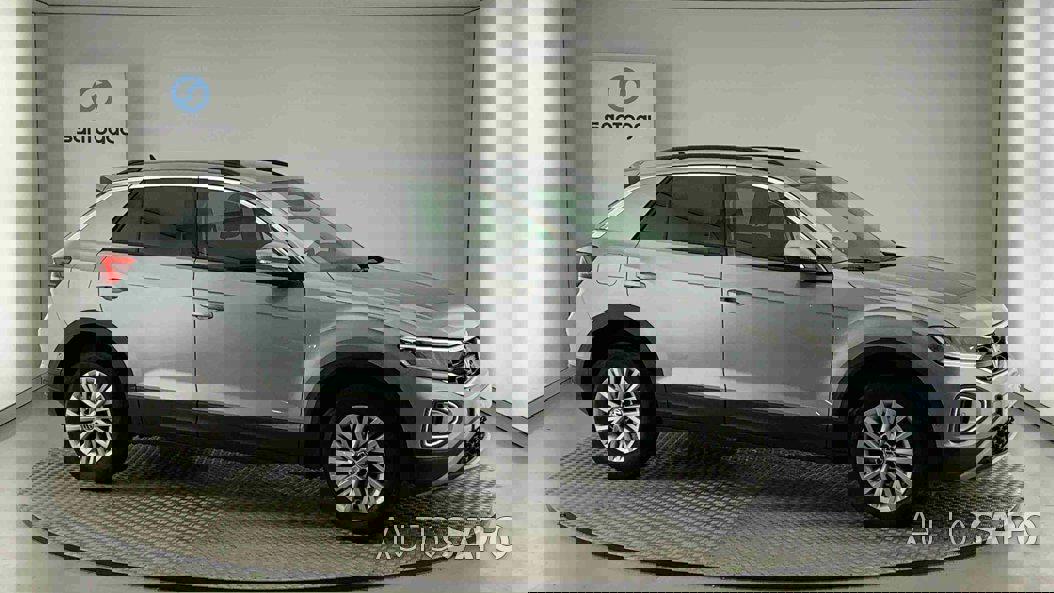 Volkswagen T-Roc 1.0 TSI de 2024