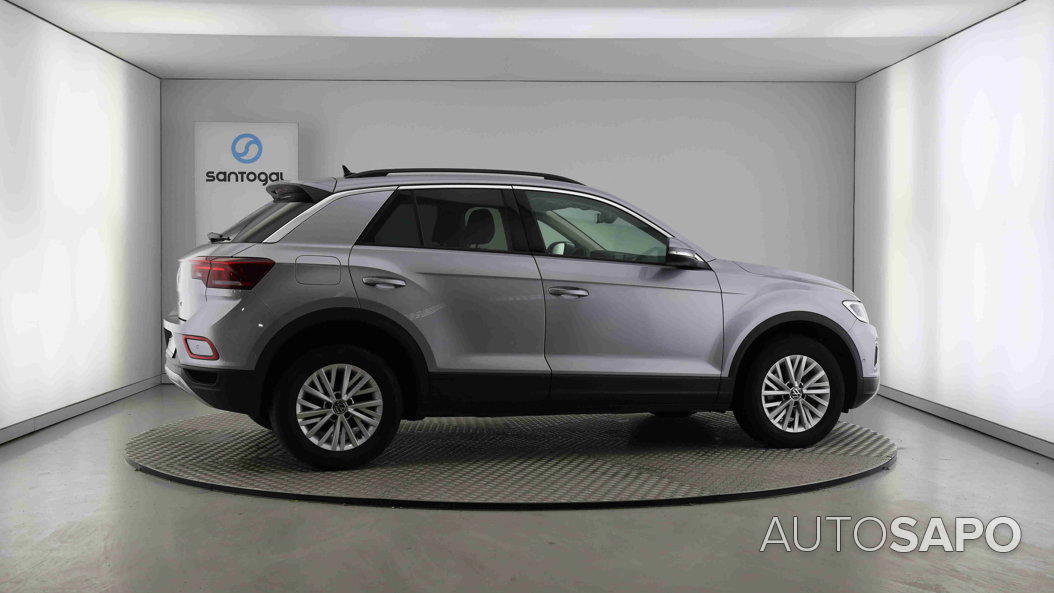 Volkswagen T-Roc 1.0 TSI de 2024