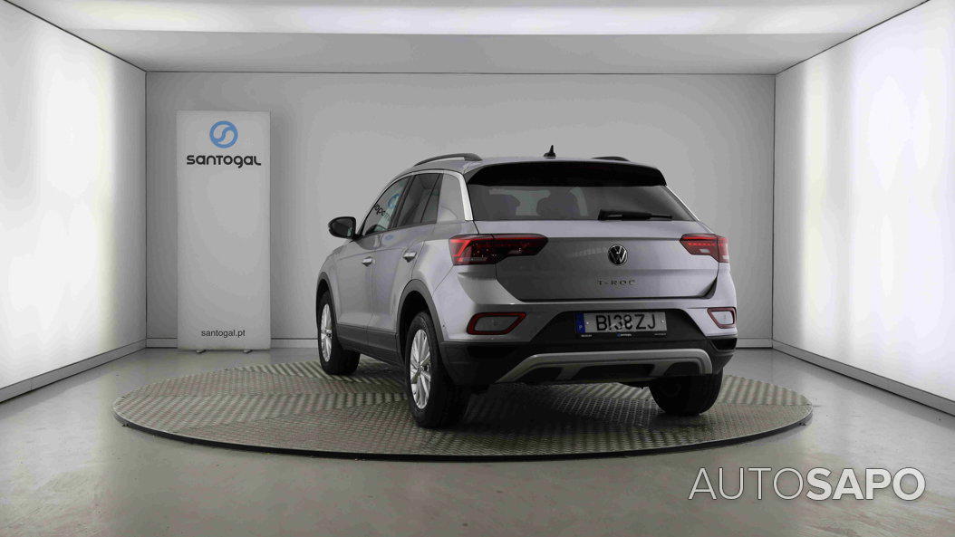 Volkswagen T-Roc 1.0 TSI de 2024