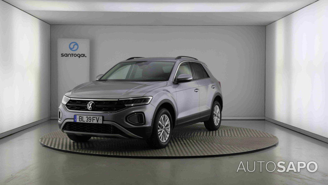 Volkswagen T-Roc 1.0 TSI de 2024