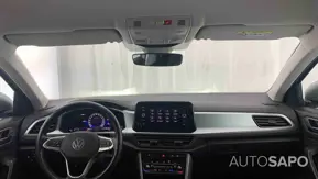 Volkswagen T-Roc 1.0 TSI de 2024