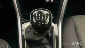 Volkswagen T-Roc 1.0 TSI de 2024