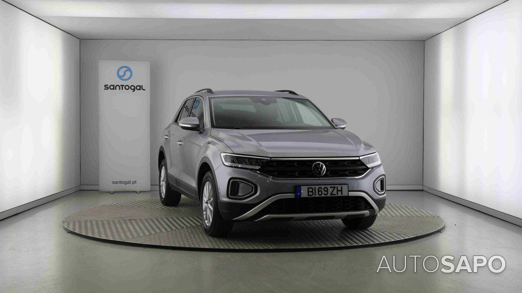 Volkswagen T-Roc 1.0 TSI de 2024