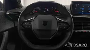 Peugeot 2008 1.2 PureTech Active de 2024