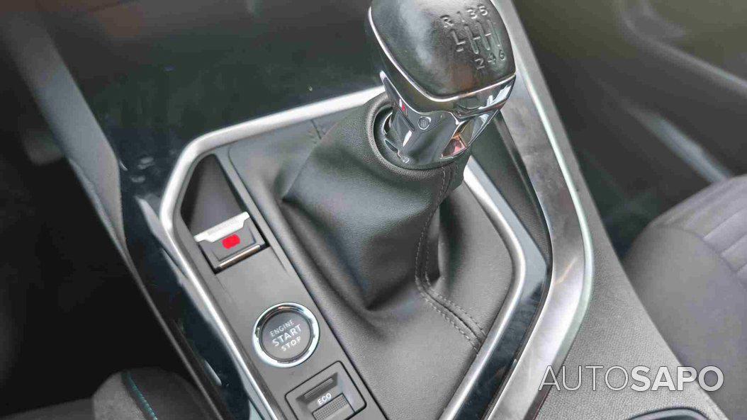 Peugeot 3008 1.2 PureTech Active Pack de 2024