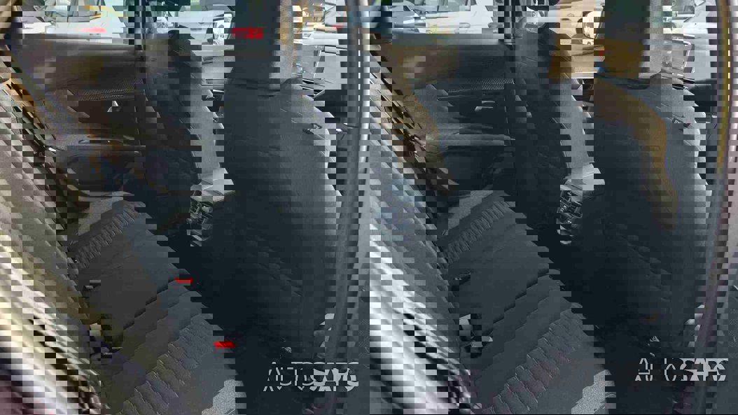 Peugeot 3008 1.2 PureTech Active Pack de 2024