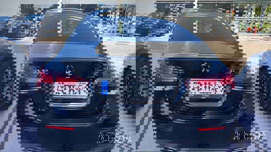 Mercedes-Benz Classe A 250 e AMG Line de 2022