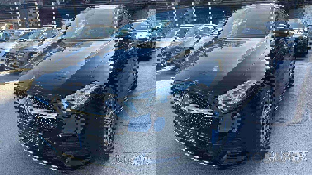 Mercedes-Benz Classe A 250 e AMG Line de 2022