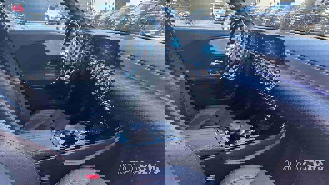 Mercedes-Benz Classe A 250 e AMG Line de 2022