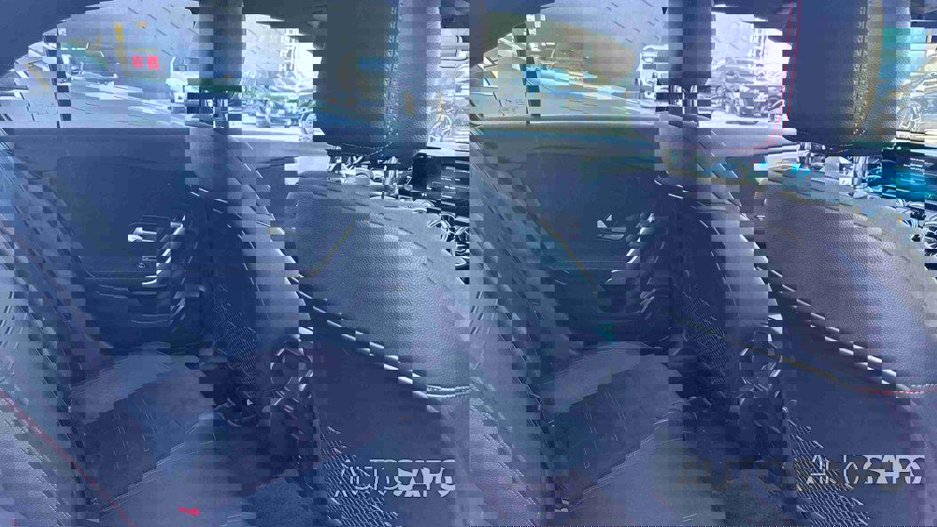 Mercedes-Benz Classe A 250 e AMG Line de 2022