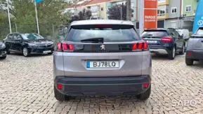 Peugeot 3008 1.2 PureTech Active Pack de 2024